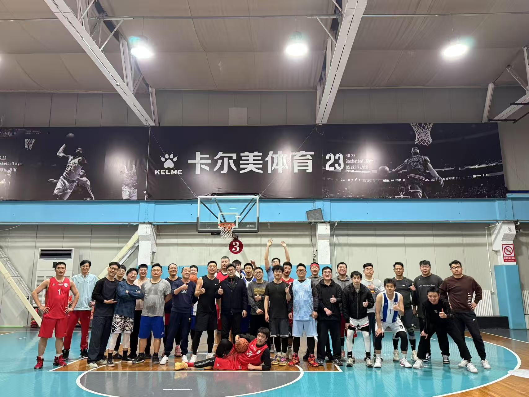 篮球队训练